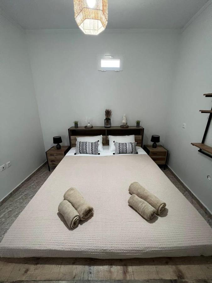 Beach Apartment Edem First Floor Perivolos  Exterior photo